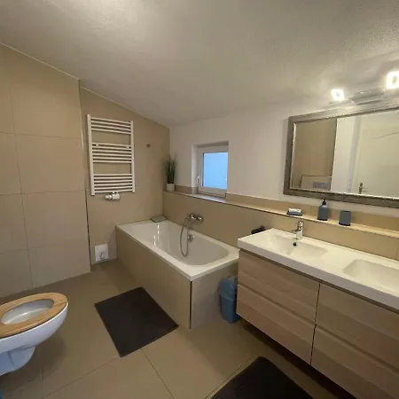 Quarto em Acomodações Particulares #6 Mit Gemeinschaftsbad