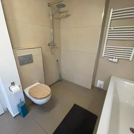 #6 Mit Gemeinschaftsbad *
